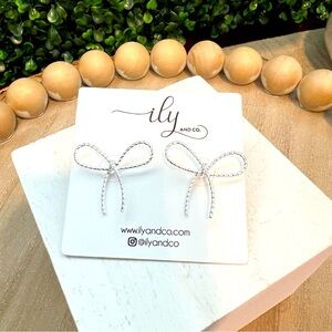 New Small Bow Studs | Textured Finish | Silver | Lightweight | Boutique | 1 inch